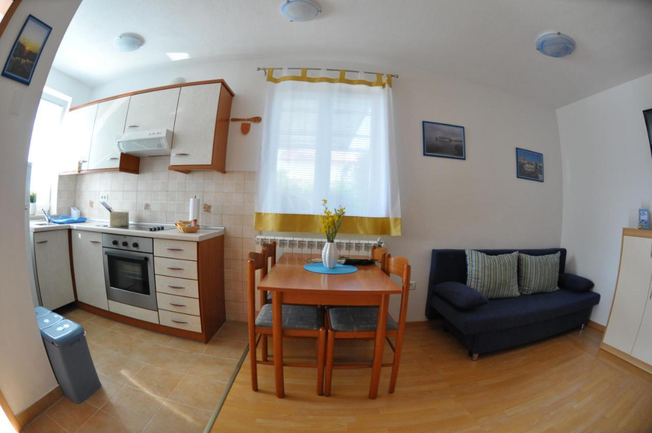Apartma Brnistra Ginestra Koper Exterior photo